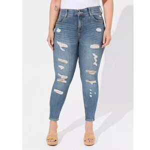 Bombshell Skinny Premium Stretch High-Rise Destructed Jean Size 26